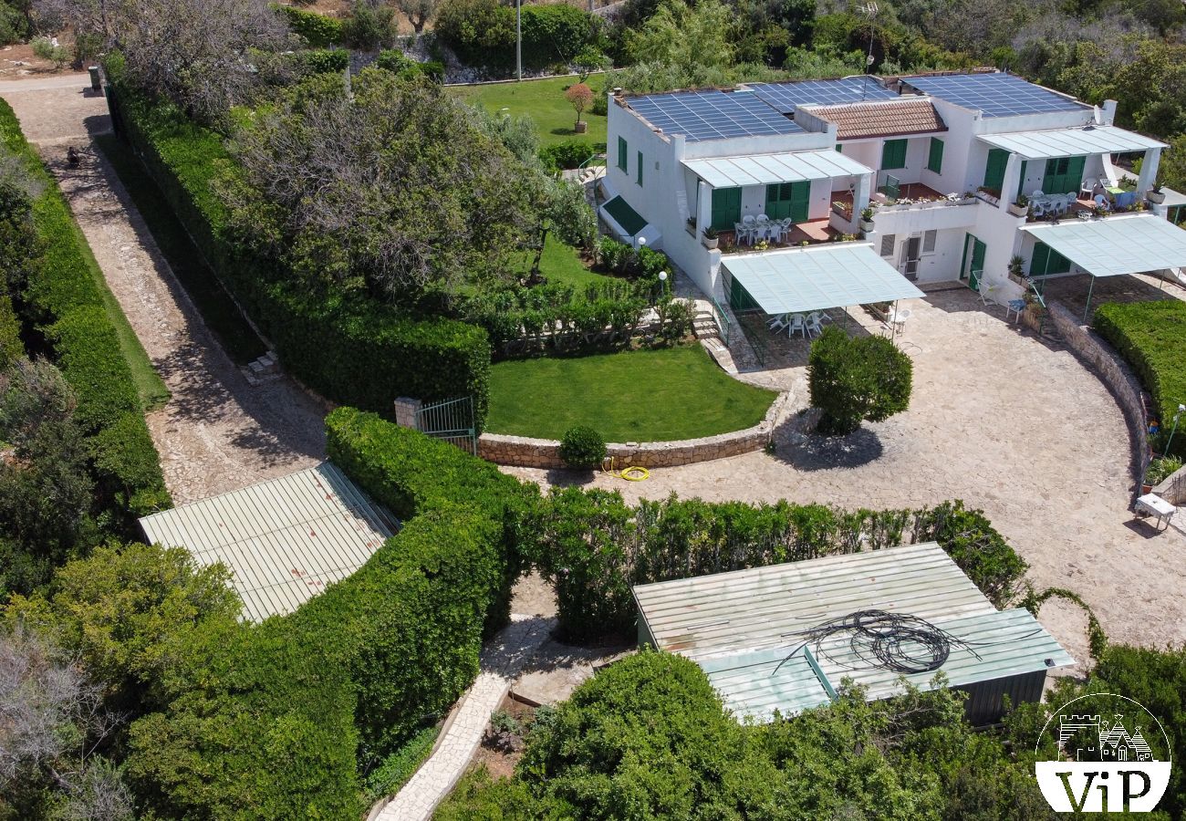 Villa in Torre San Giovanni - Villa mit Meerblick und Gemeinschaftspool, Ionisches Meer m451