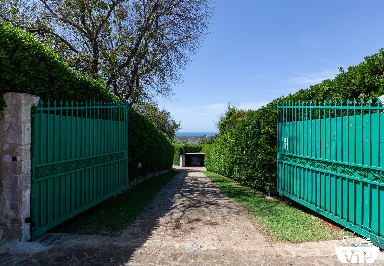 Villa in Torre San Giovanni - Villa mit Meerblick und Gemeinschaftspool, Ionisches Meer m451