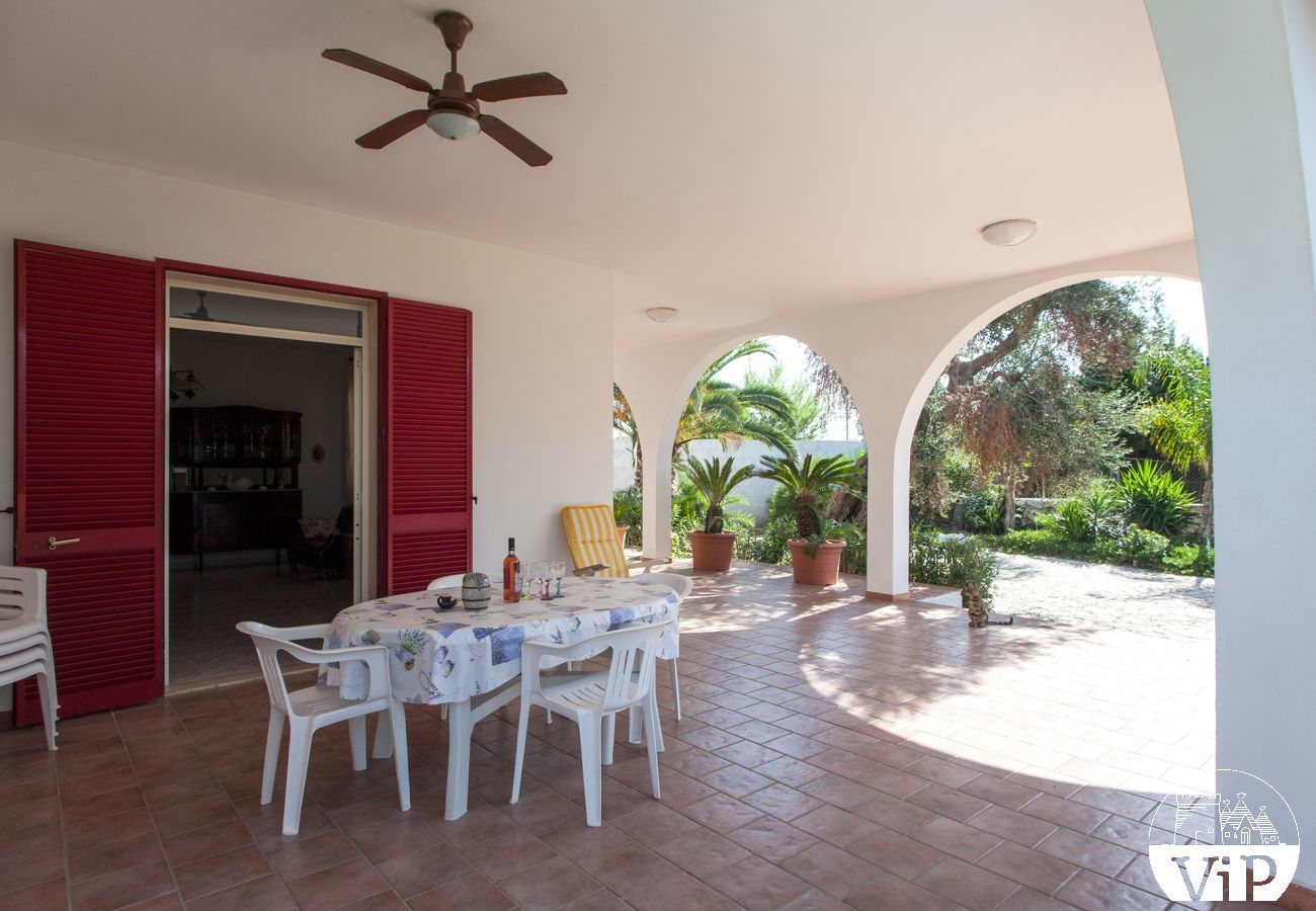 Villa in Porto Cesareo - Ferienhaus mit privatem Pool, Nahe Strand, 3 Schlafzimmer, m511