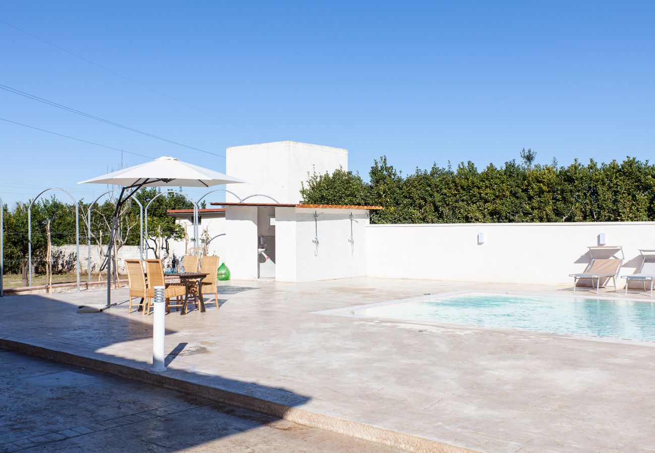 villa à Poggiardo -  Villa typique du Salento avec piscine privée v330 
