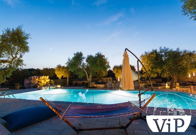 Villa à Carpignano Salentino - Authentique masseria dans les Pouilles avec piscine, jacuzzi, trulli et pajare m595