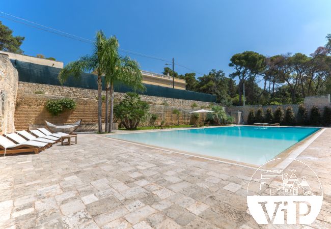 Villa à Santa Caterina - Villa à Santa Caterina avec grande piscine, court de tennis, terrain de football, zone de barbecue, m750