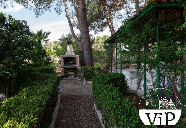 Villa à Oria - Villa avec grande piscine et beau jardin, 4 chambres, 3 salles de bain, m215