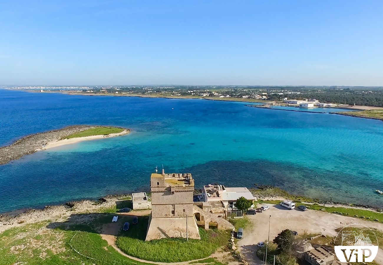 Villa à Sant'Isidoro - Villa de vacances avec vue sur la mer, à 50 m de la  plage de Sant'Isidoro m524