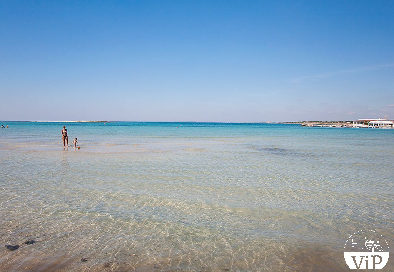 Maison à Sant'Isidoro - Villa de vacances avec vue sur la mer, à 50 m de la  plage de Sant'Isidoro m524