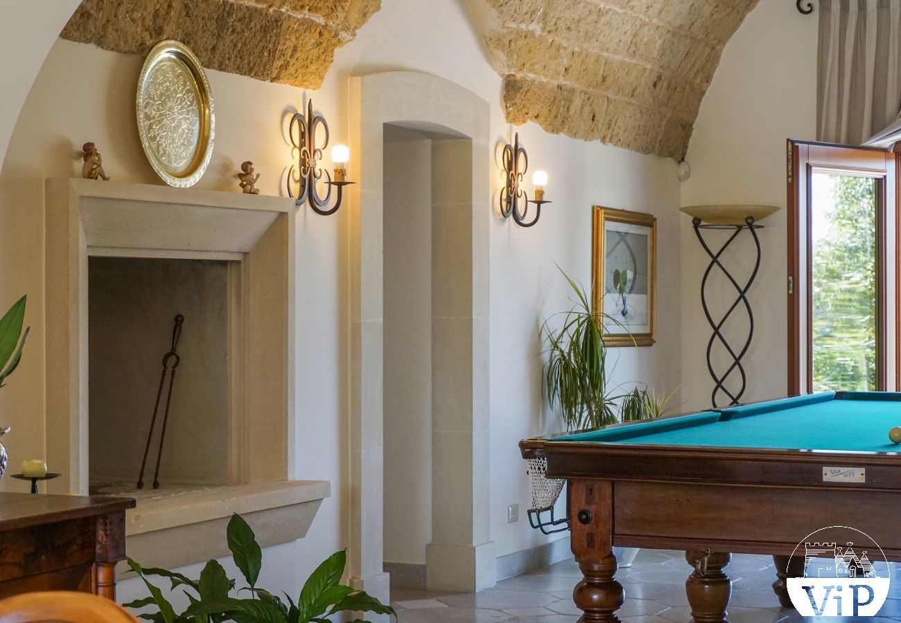 Villa à Galatina - Luxueuse villa avec piscine privée dans les Pouilles, 5 chambres m800