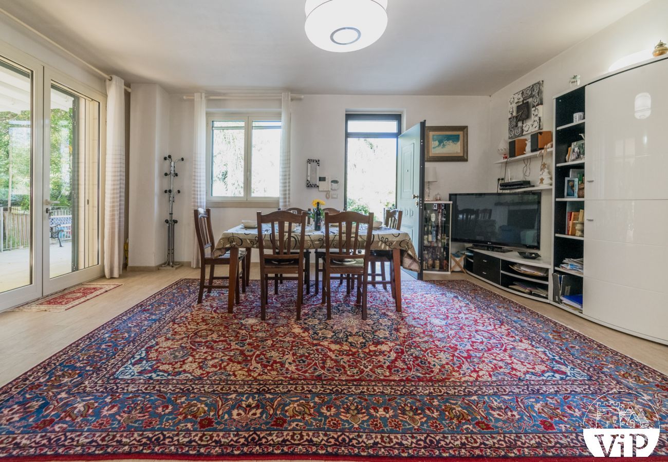 Appartement à Carpignano Salentino - Appartement avec piscine et terrain de foot à partager pour un séjour dans les Pouilles m401