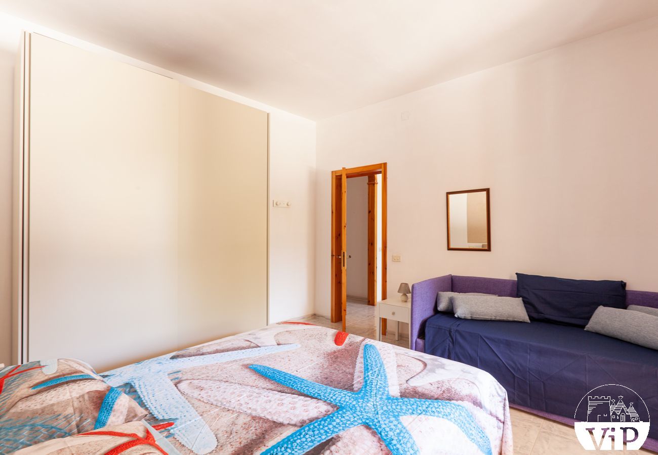Villa à Collemeto - Villa avec piscine, 5 chambres, 3 salles de bains, barbecue, lave-linge, connexion WiFi, climatisation m565