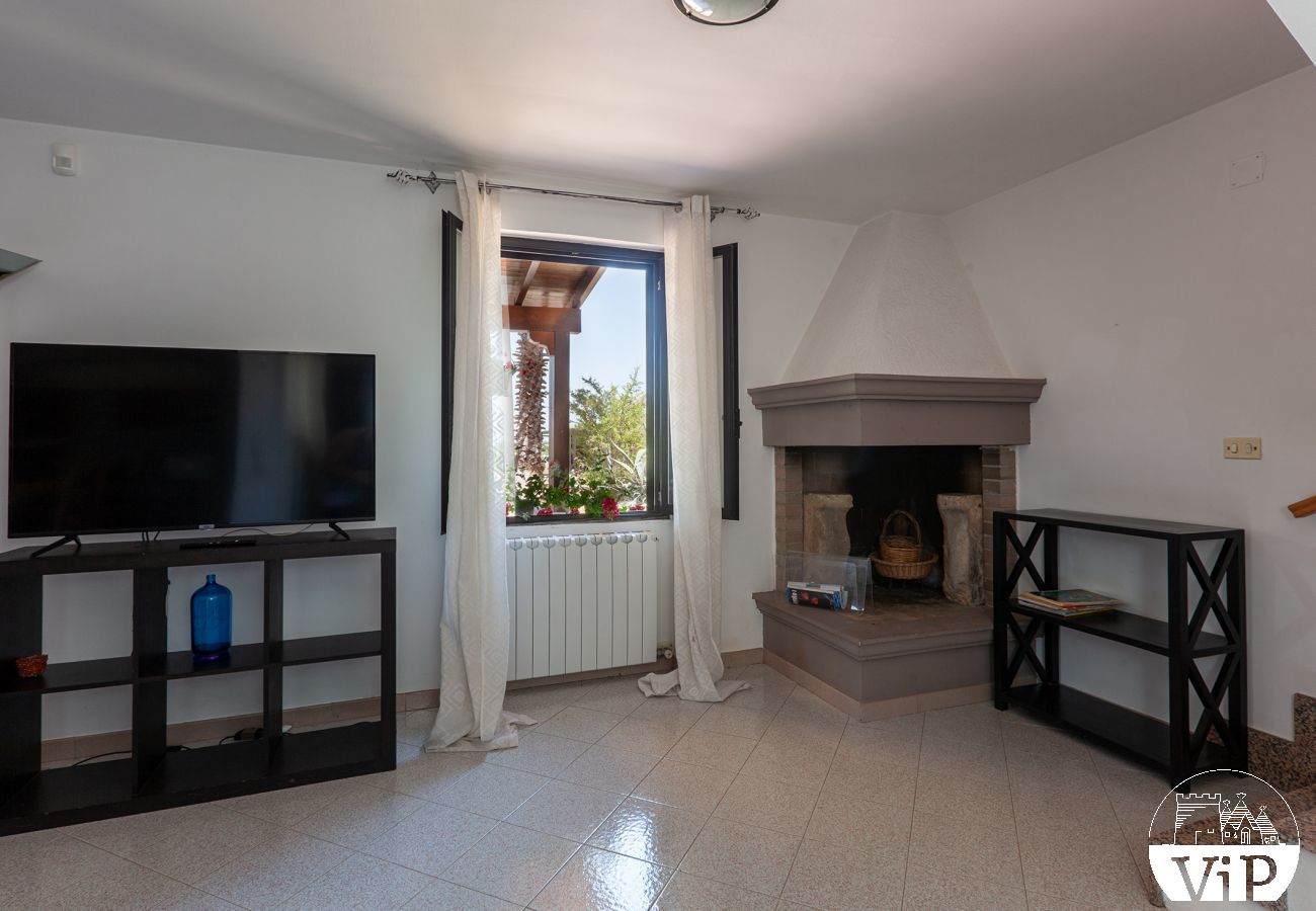 Villa à Collemeto - Villa avec piscine, 5 chambres, 3 salles de bains, barbecue, lave-linge, connexion WiFi, climatisation m565