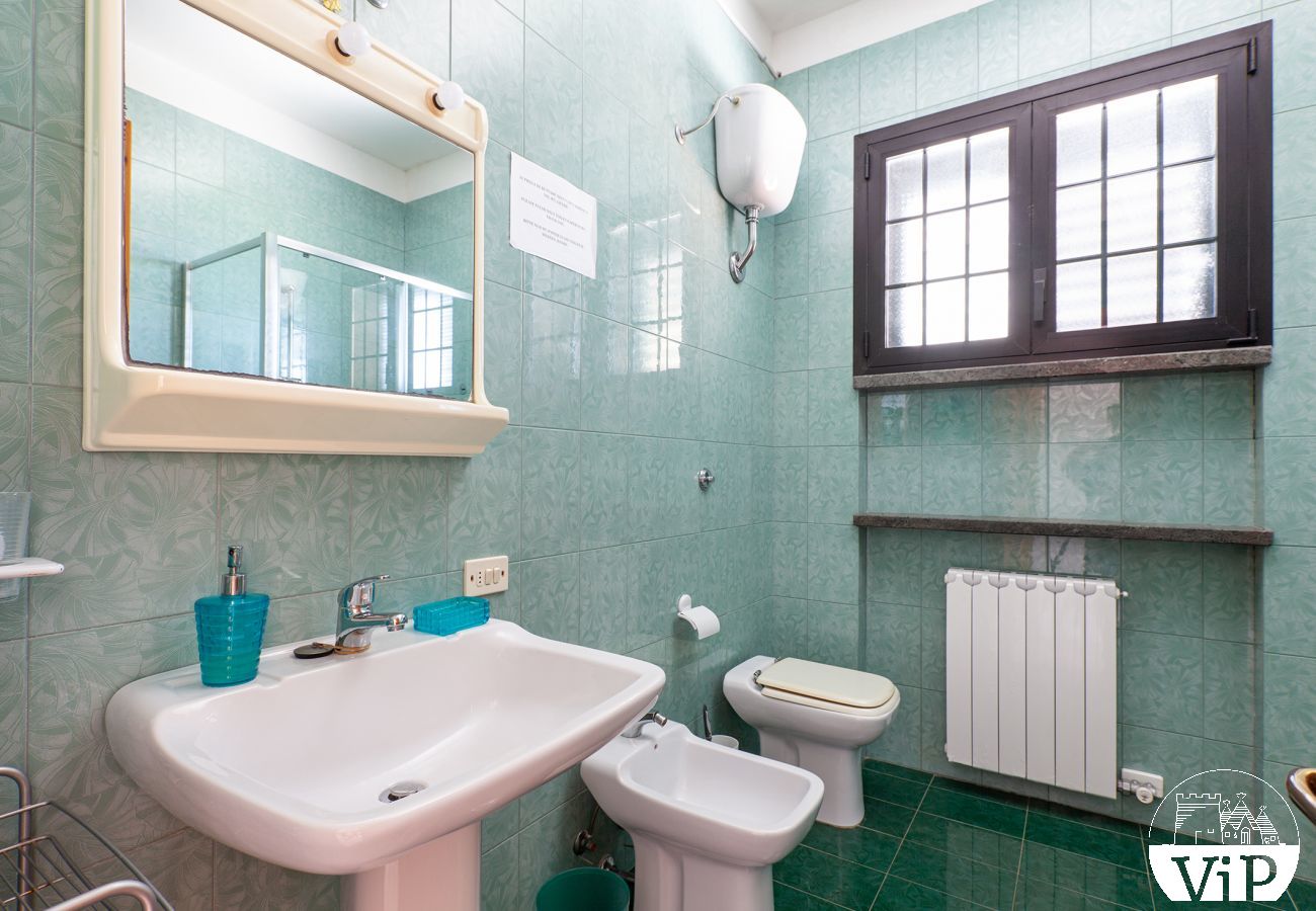 Villa à Collemeto - Villa avec piscine, 5 chambres, 3 salles de bains, barbecue, lave-linge, connexion WiFi, climatisation m565