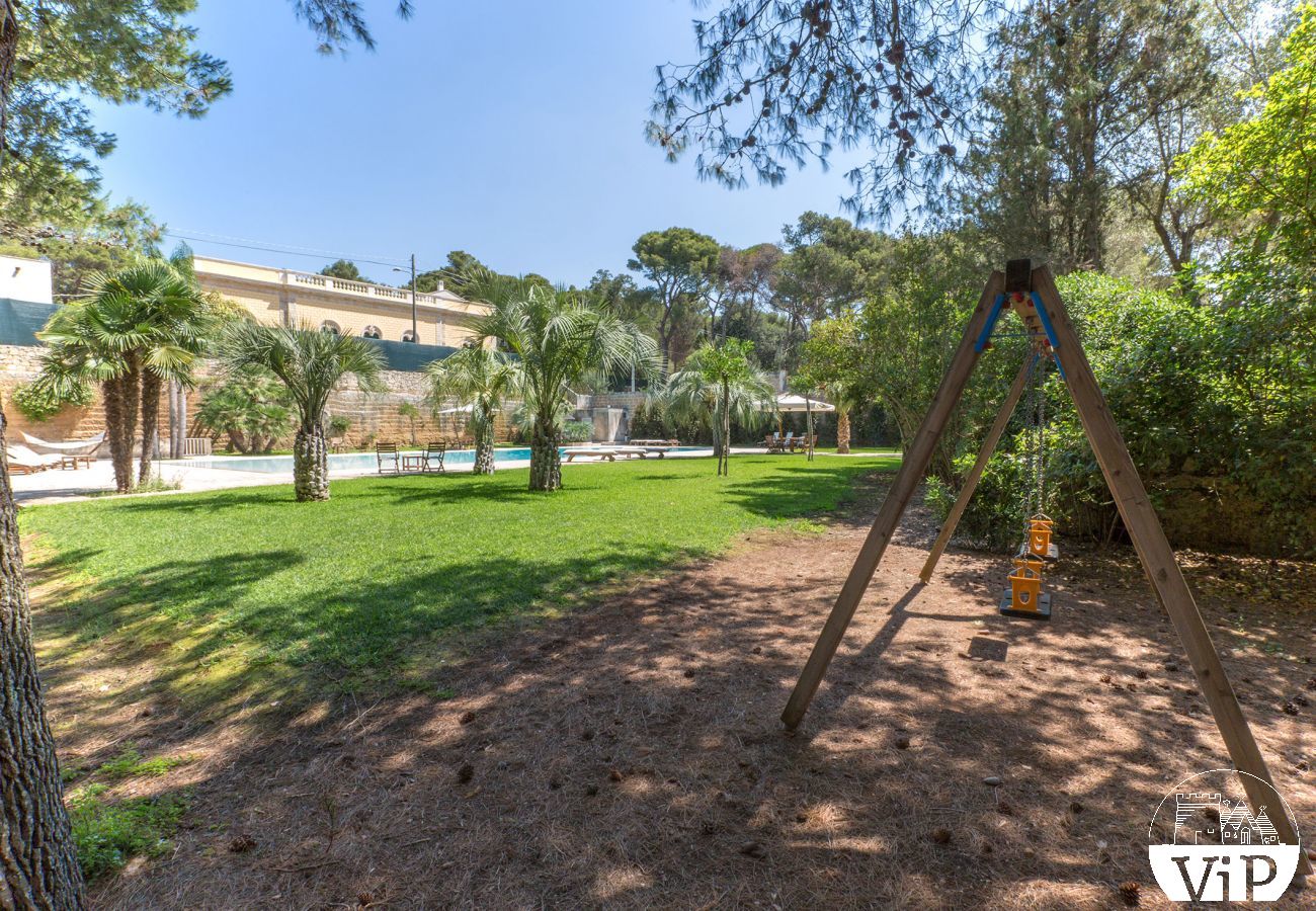 Villa à Santa Caterina - Villa à Santa Caterina avec grande piscine, court de tennis, terrain de football, zone de barbecue, m750