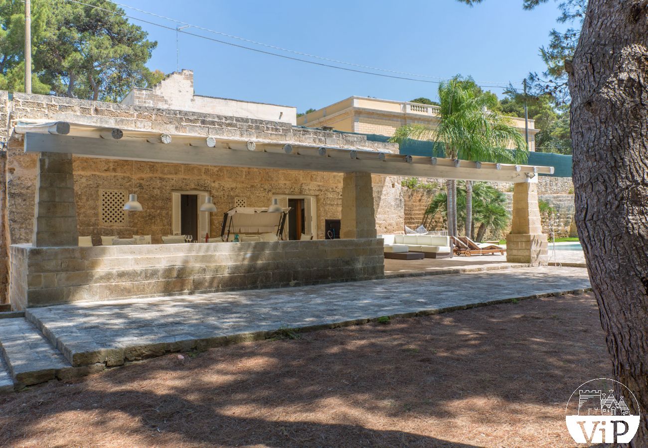 Villa à Santa Caterina - Villa à Santa Caterina avec grande piscine, court de tennis, terrain de football, zone de barbecue, m750