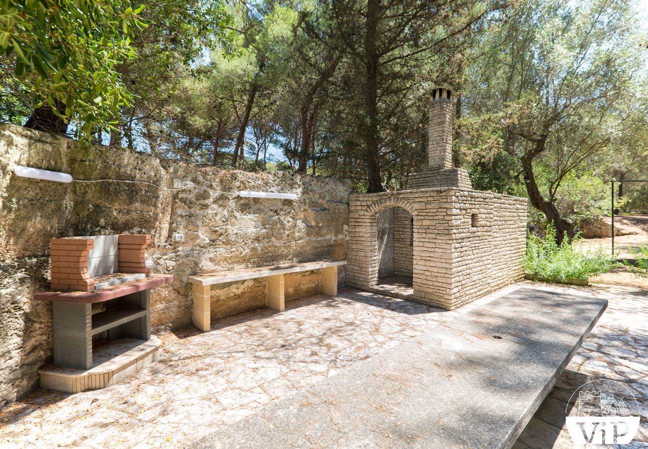 Villa à Santa Caterina - Villa à Santa Caterina avec grande piscine, court de tennis, terrain de football, zone de barbecue, m750