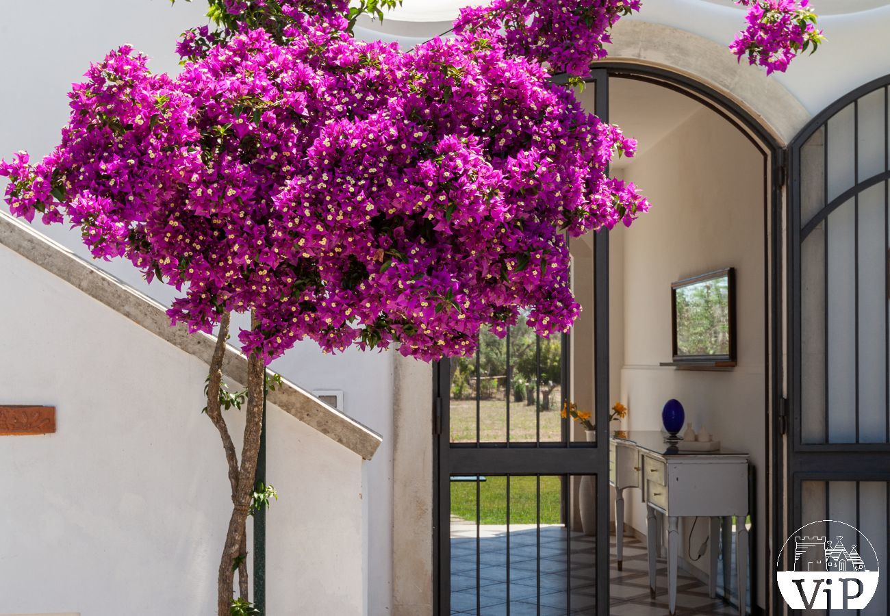 Villa à San Foca - Villa avec piscine dans la campagne, près de la mer San Foca m180