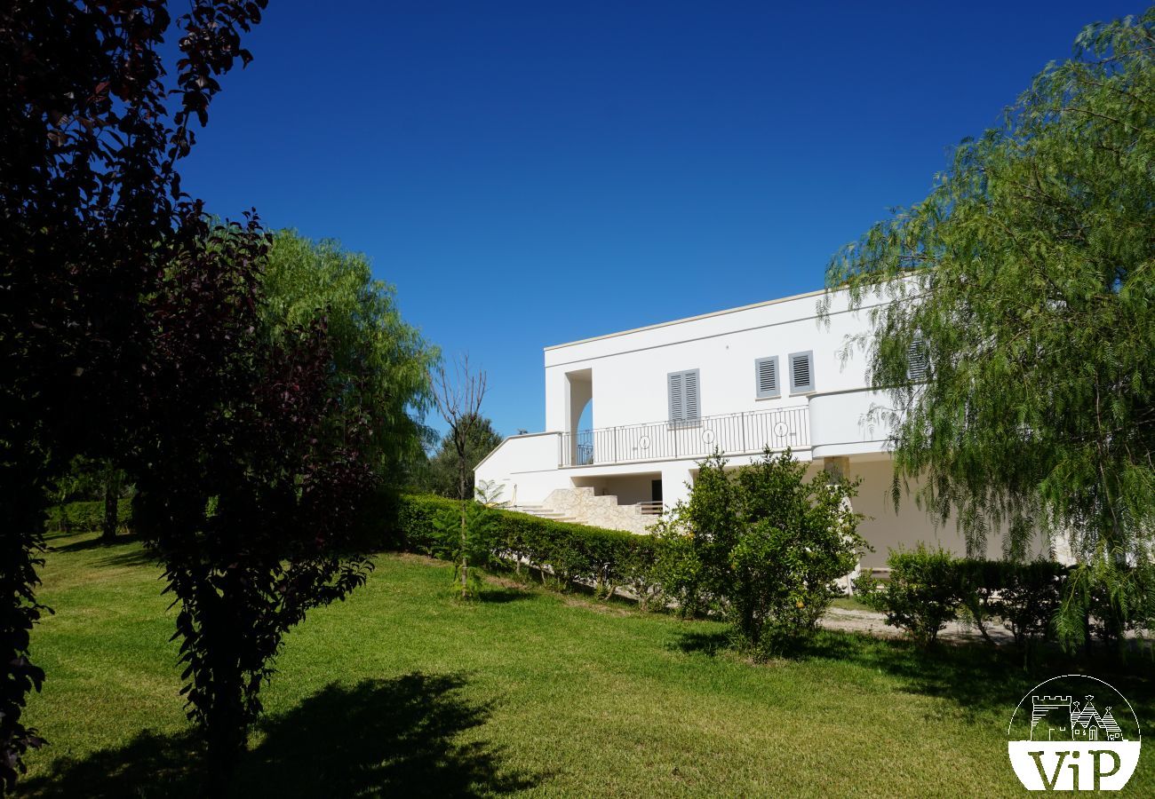 Appartement à Muro Leccese - Appartement avec utilisation de la piscine et du volley-ball m663