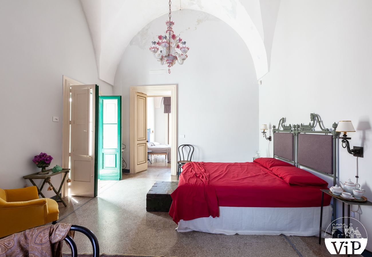 Villa à Corigliano d´Otranto - Palazzo historique avec piscine dans la vieille ville m600
