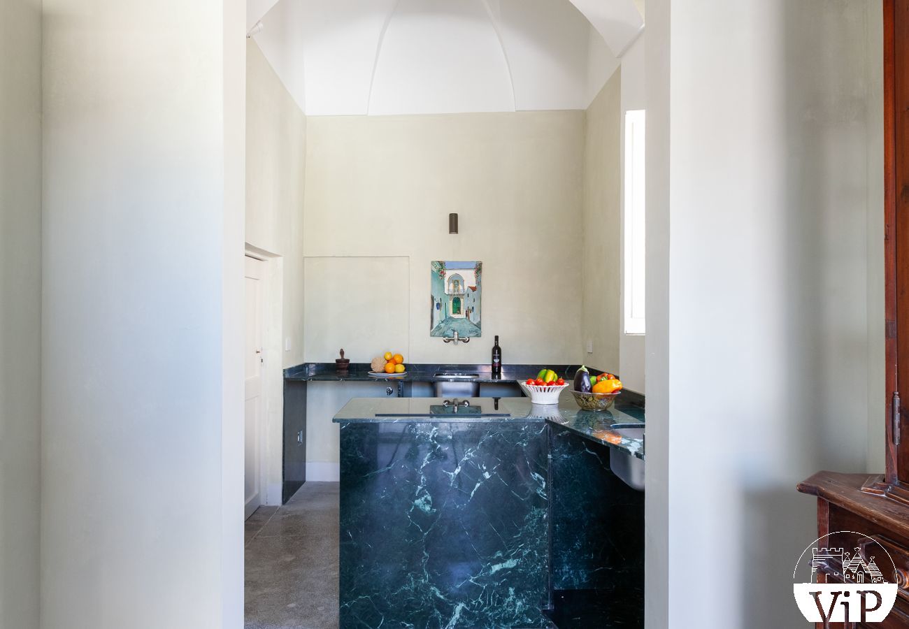 Villa à Corigliano d´Otranto - Palazzo historique avec piscine dans la vieille ville m600