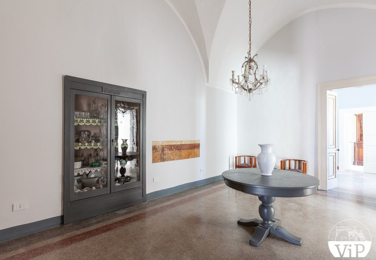 Villa à Corigliano d´Otranto - Palazzo historique avec piscine dans la vieille ville m600