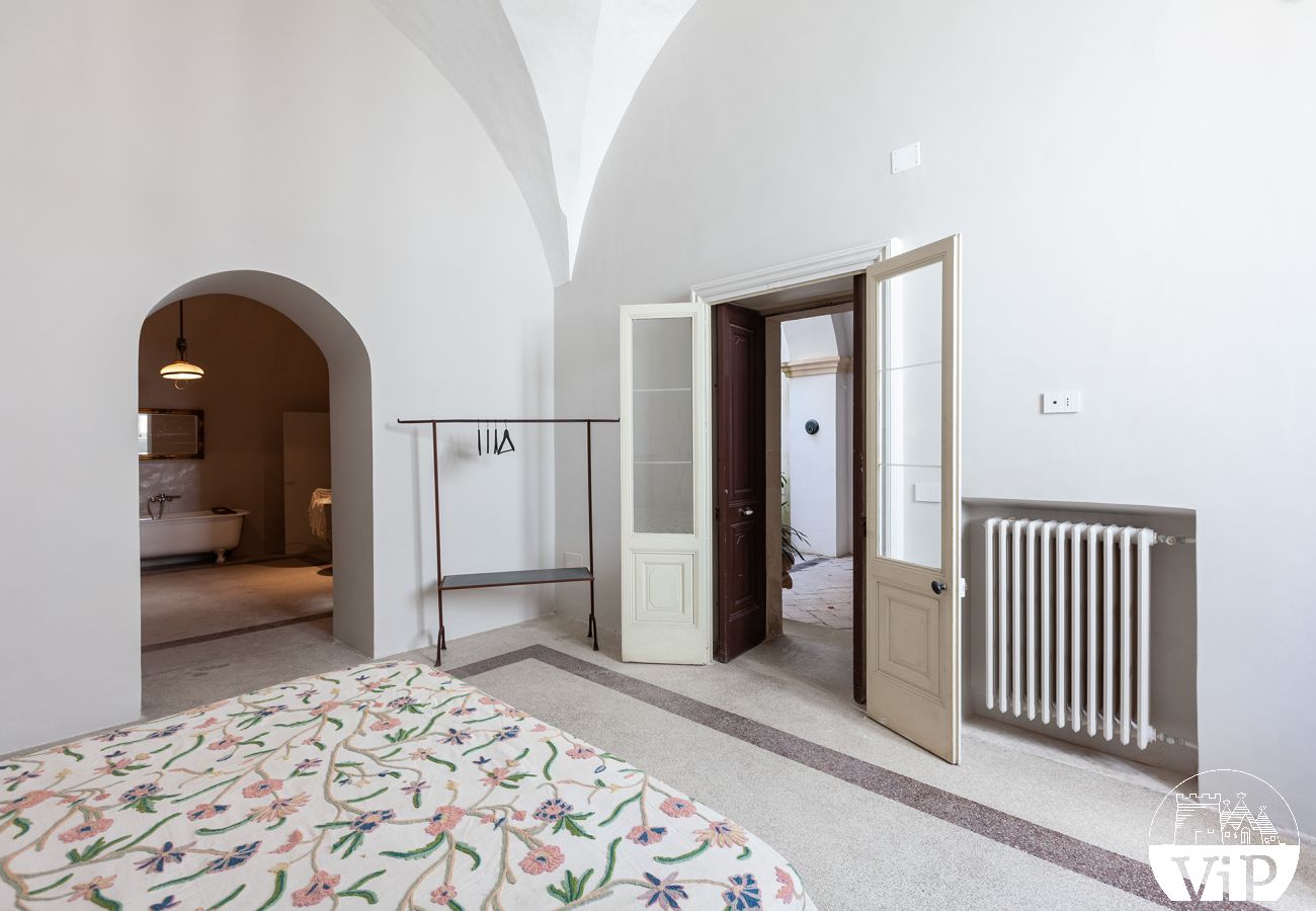 Villa à Corigliano d´Otranto - Palazzo historique avec piscine dans la vieille ville m600