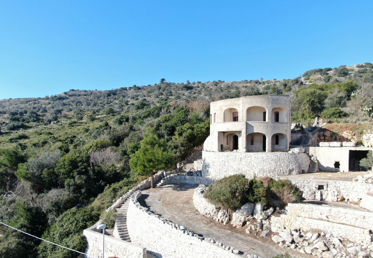 villa à Andrano - Propriété vue sur la mer 3 pajare à restructurer v123