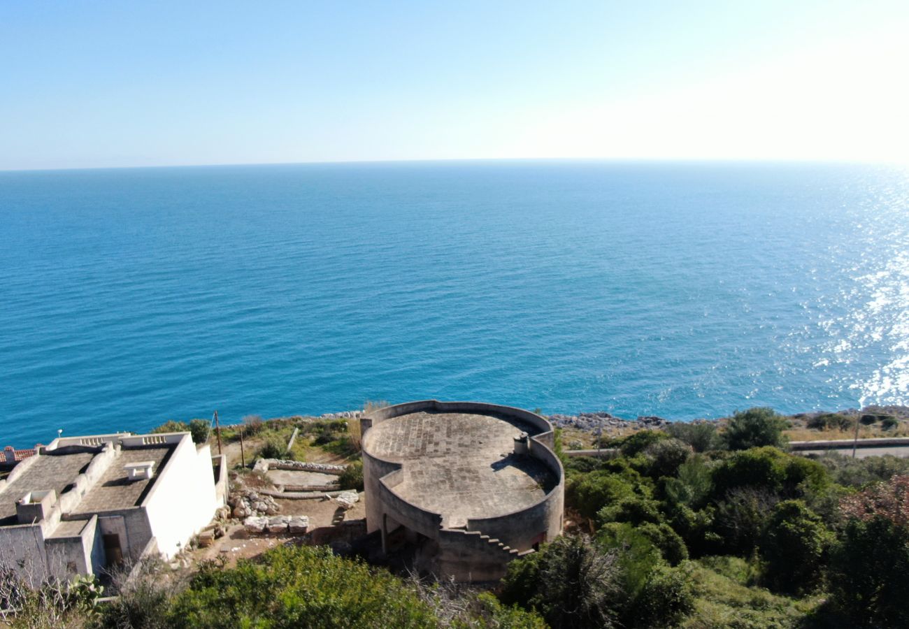 villa à Andrano - Propriété vue sur la mer 3 pajare à restructurer v123
