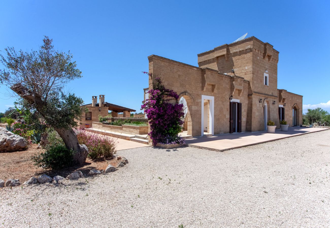 villa à Ugento - Masseria avec tour fortifiée piscine v770