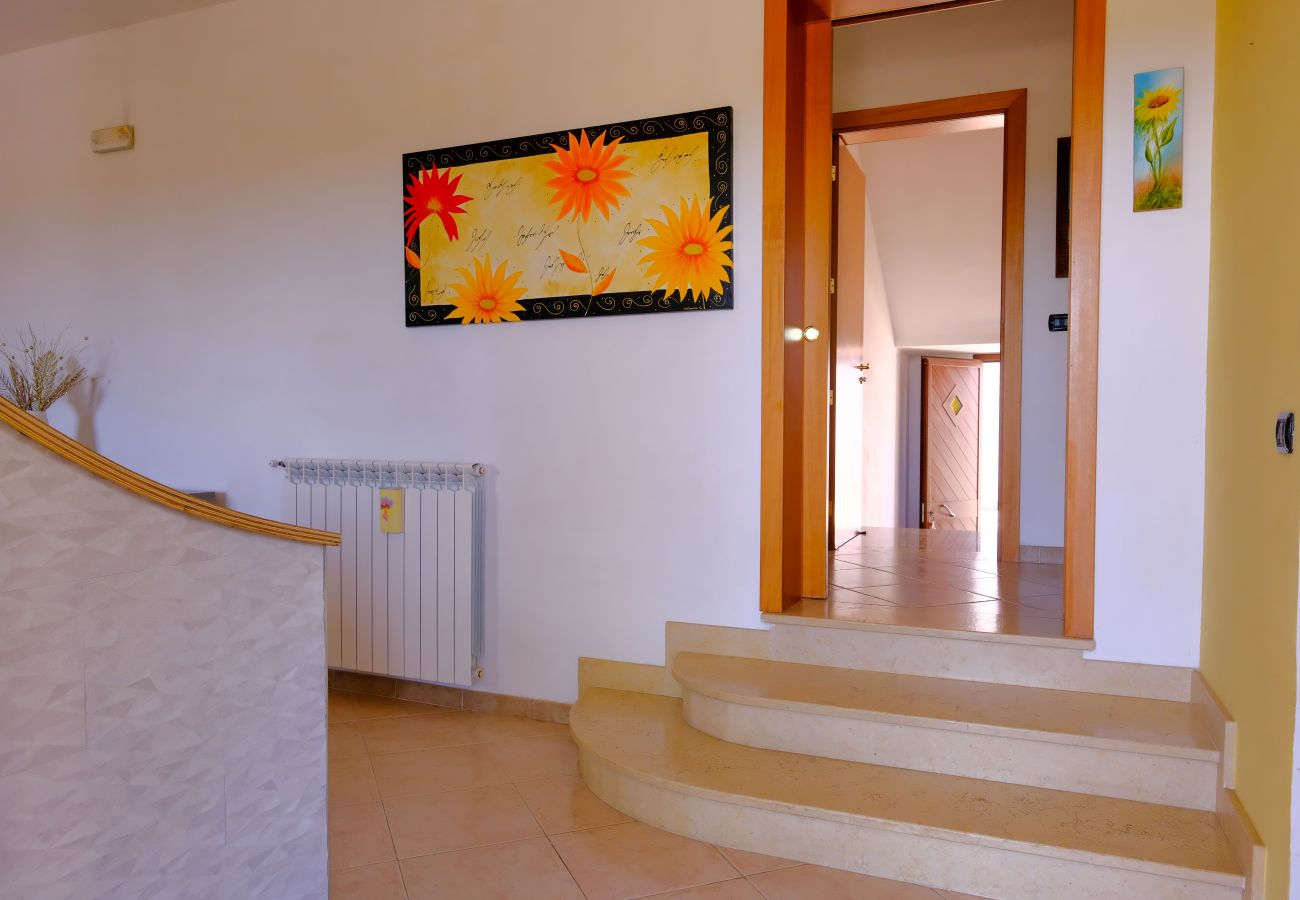 villa à Carpignano Salentino - Opportunité immobilière : villa panoramique exceptionnelle 6 chambres, 4 salles de bains