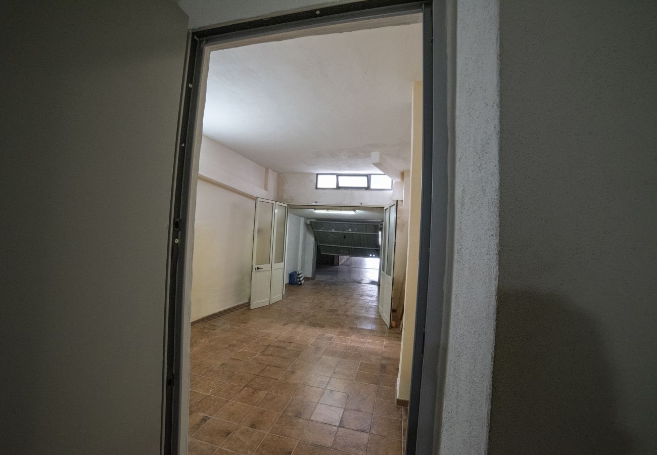 Appartement à Otranto - Maison à vendre à Otrante avec 2 salles de bains et garage v342