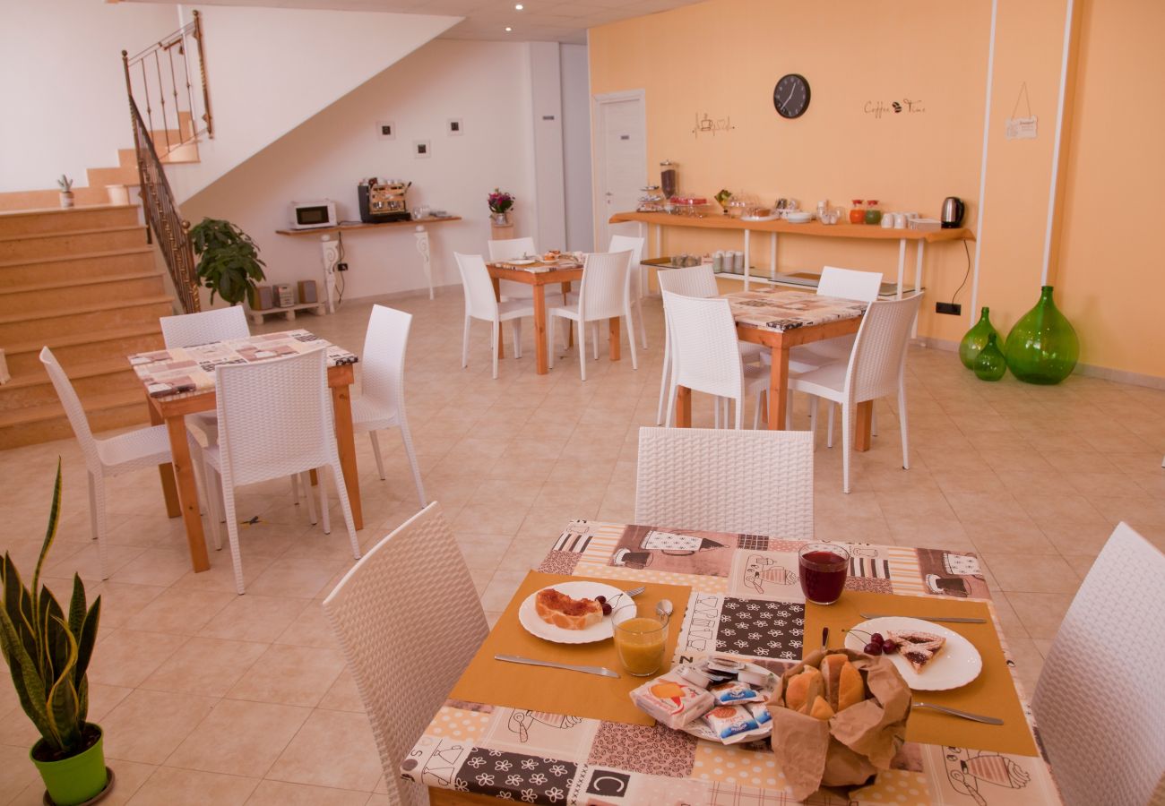Chambres d'hôtes à Carpignano Salentino - Résidence Kalinifta à vendre Salento v450