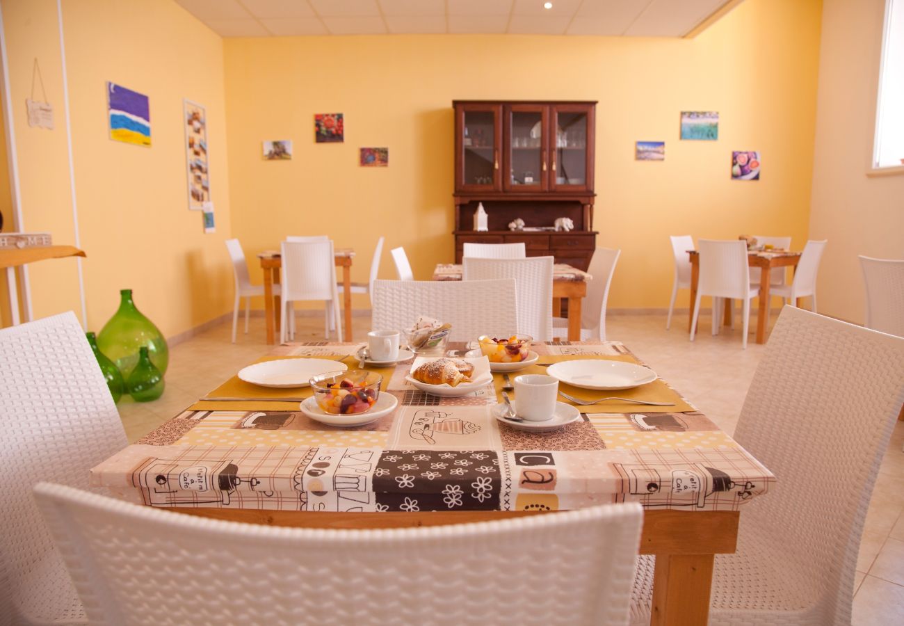 Chambres d'hôtes à Carpignano Salentino - Résidence Kalinifta à vendre Salento v450