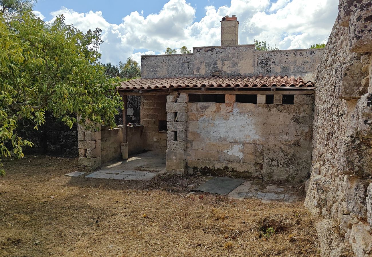 Ferme à Alessano - Ferme à rénover près de la mer - v790 Macurano