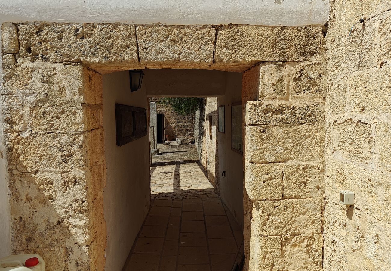 Ferme à Alessano - Ferme à rénover près de la mer - v790 Macurano