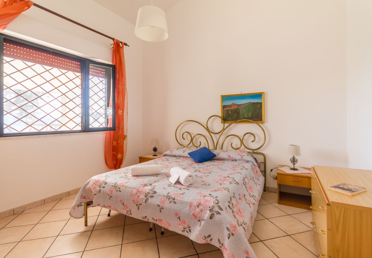 Chalet à Porto Cesareo - Villa à 5 minutes de la plage de Torre Lapillo – Salento v233