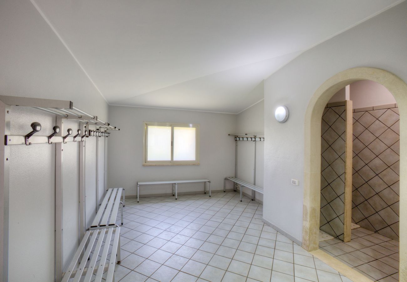 Appartamento a Lecce - Casa vacanze colazione inclusa piscina calcetto m991