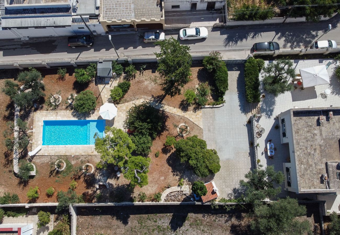 Villa a San Pietro in Bevagna - Villa piscina privata arrivo spiaggia a piedi m280