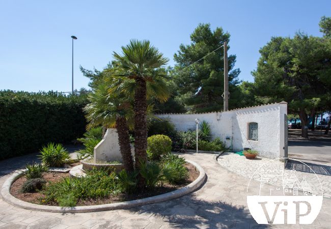 Casa a Sant'Isidoro - Villa vista mare a Sant'Isidoro, vacanze spiaggia di sabbia m524