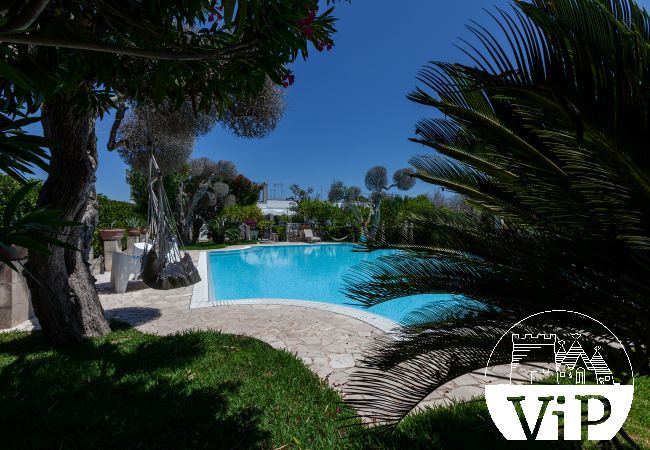 Villa a San Foca - Villa con piscina in campagna, vicino mare San Foca,  m180