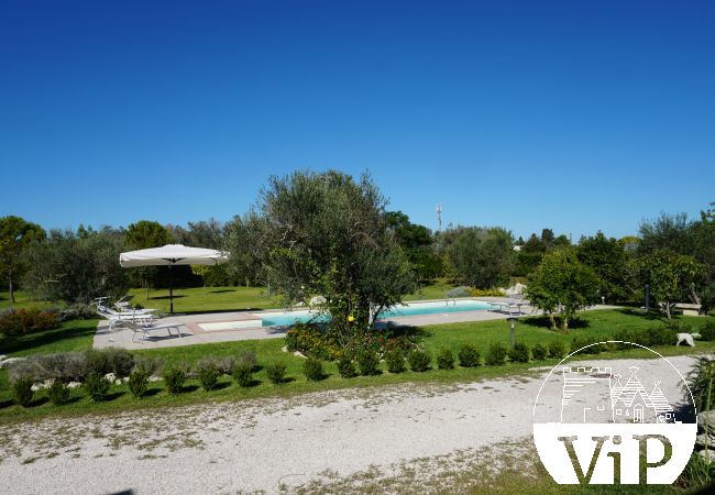 Appartamento a Muro Leccese - Bilocale con utilizzo piscina campo calcetto m662