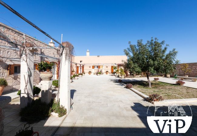Villa a Calimera - m560