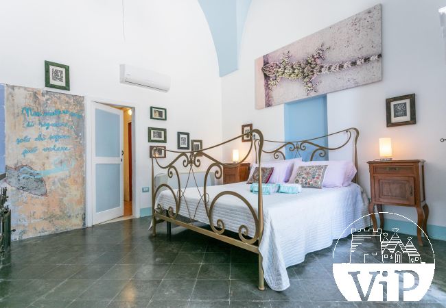 Villa a San Donato di Lecce - Masseria con piscina 3 camere e 3 bagni m313