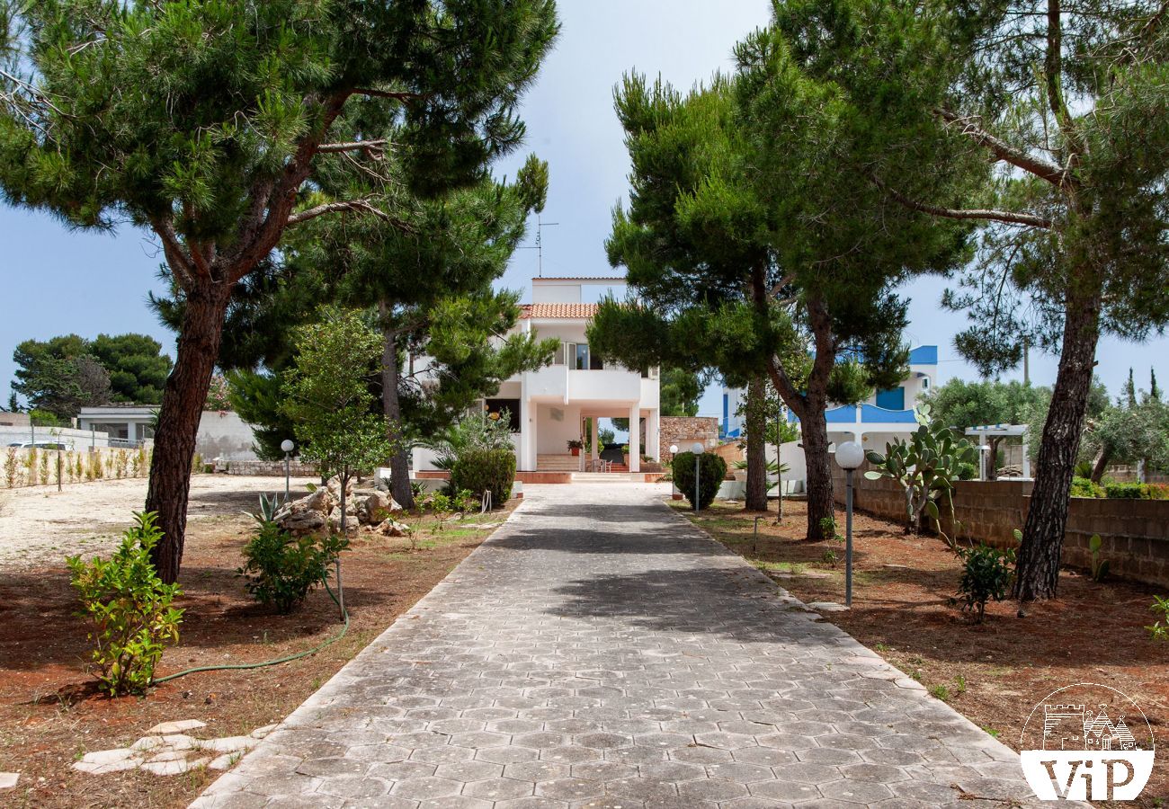 Villa a Torre Squillace - Grande villa sul Mar Ionio per più famiglie m520
