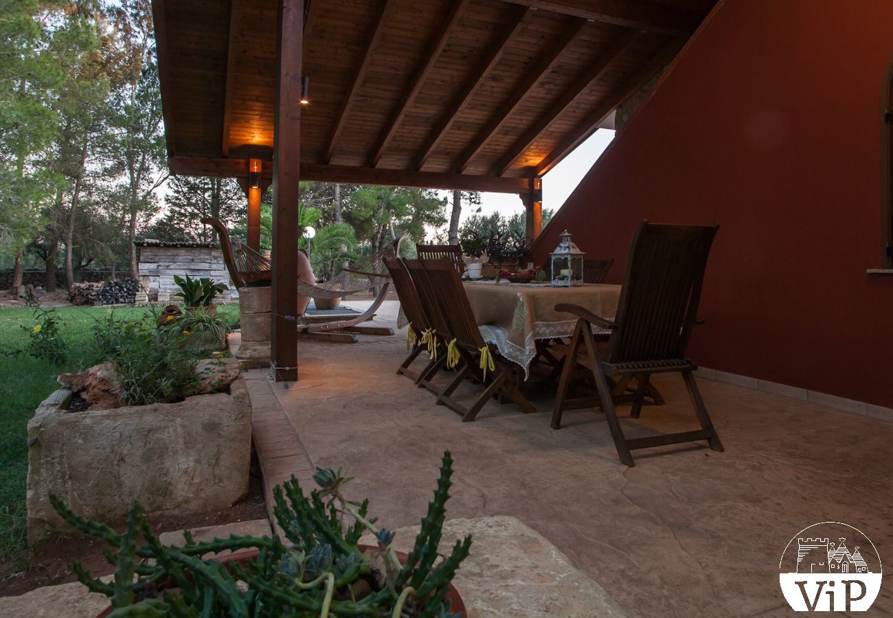 Villa a Tuglie - Villa con piscina e maneggio cavalli per vacanze Gallipoli m140