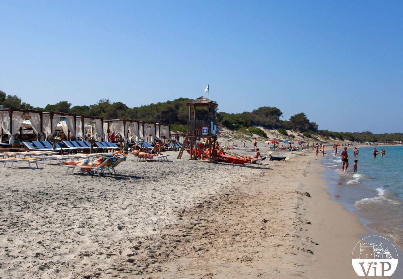 Appartamento a Carpignano Salentino - Appartamento uso piscina e campo calcetto per soggiorni in Puglia m401