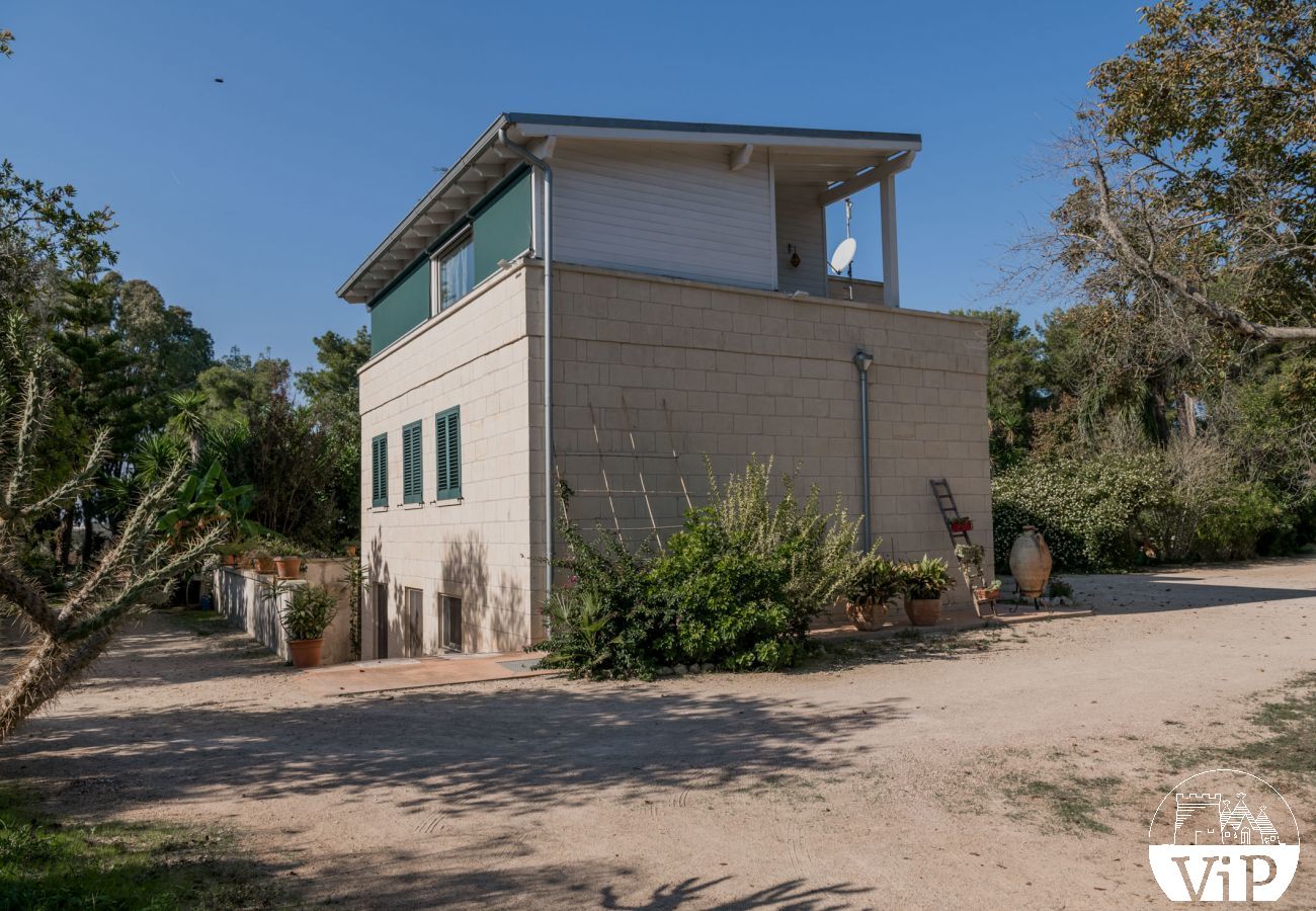 Appartamento a Carpignano Salentino - Appartamento adatto ai disabili con piscina condivisa per vacanze pugliesi m402