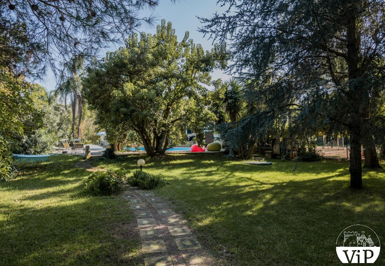 Appartamento a Carpignano Salentino - Appartamento adatto ai disabili con piscina condivisa per vacanze pugliesi m402