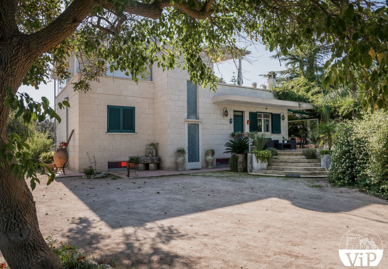 Appartamento a Carpignano Salentino - Appartamento adatto ai disabili con piscina condivisa per vacanze pugliesi m402