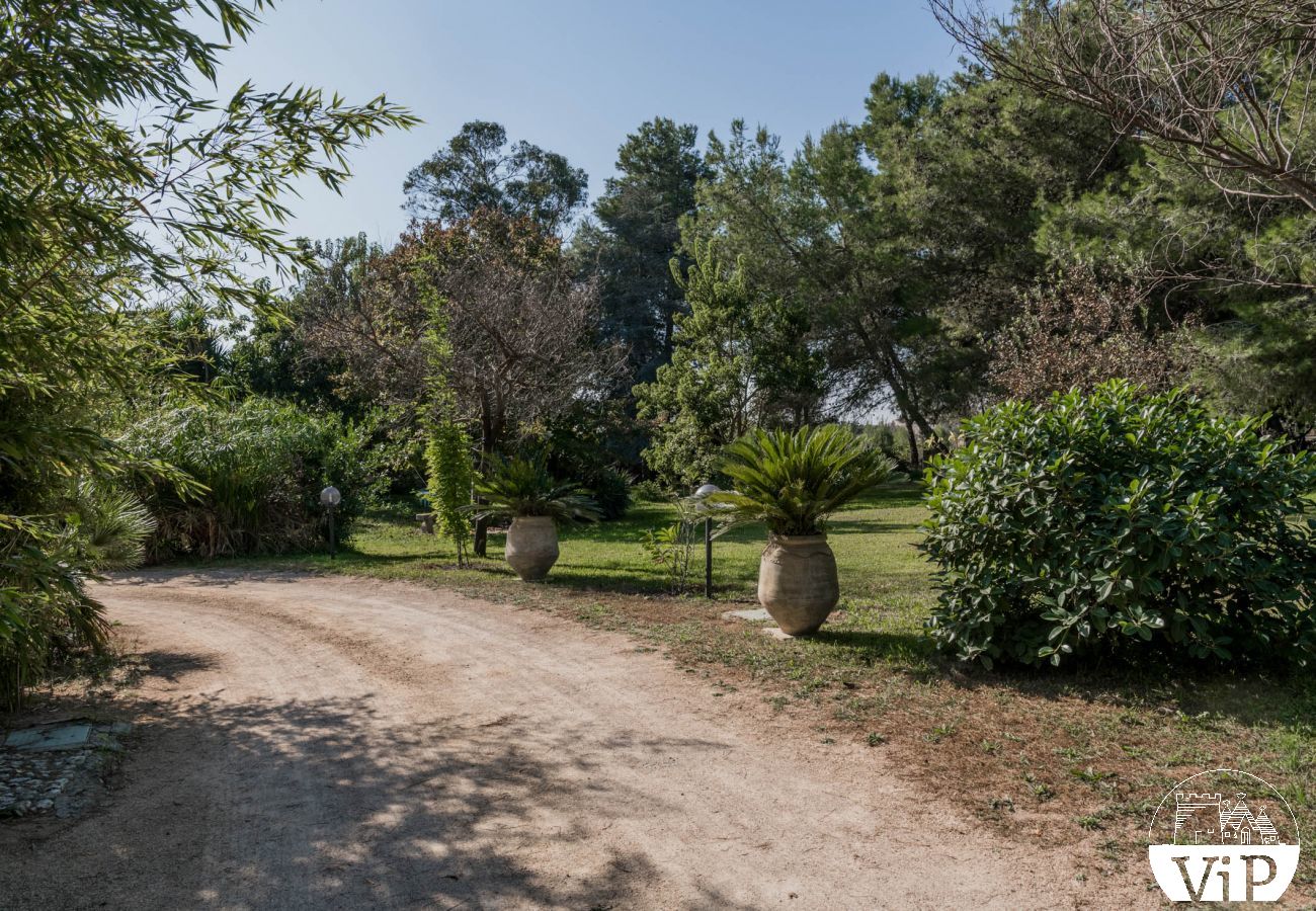 Appartamento a Carpignano Salentino - Appartamento adatto ai disabili con piscina condivisa per vacanze pugliesi m402