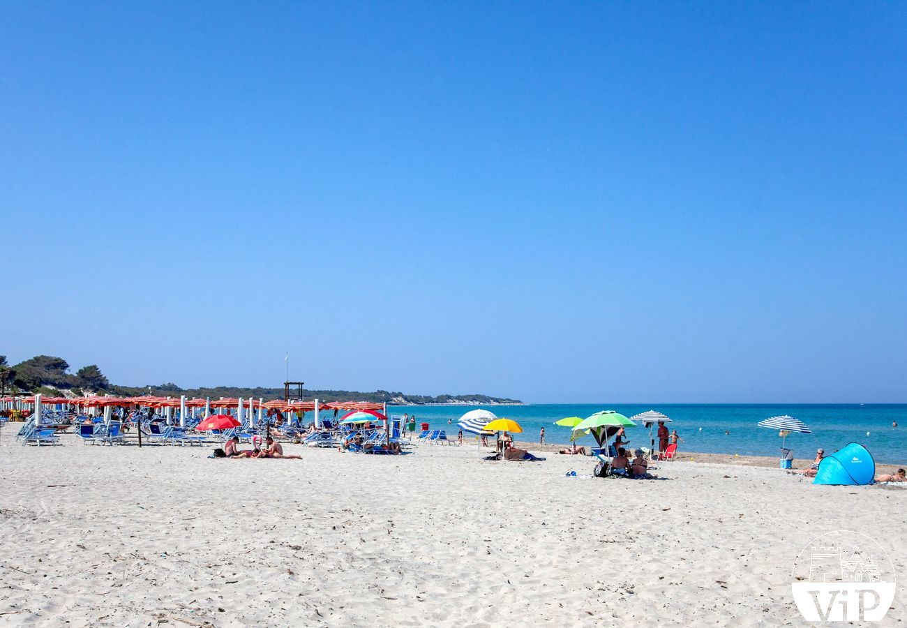 Appartamento a Carpignano Salentino - Appartamento adatto ai disabili con piscina condivisa per vacanze pugliesi m402