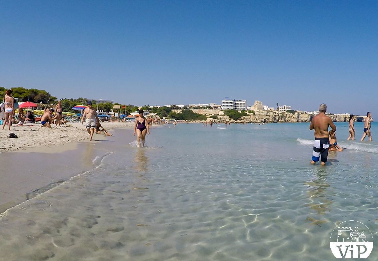 Appartamento a Carpignano Salentino - Appartamento adatto ai disabili con piscina condivisa per vacanze pugliesi m402
