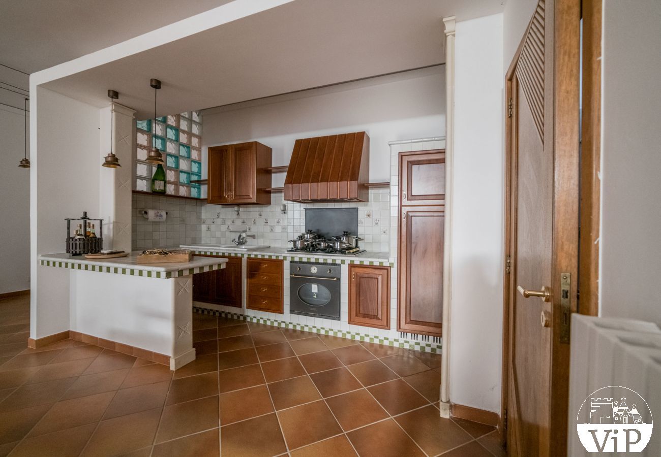 Villa a Corigliano d´Otranto - Villa vacanze con grande piscina privata, 5 camere letto e 4 bagni m550
